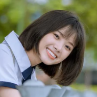 話している人物の写真:女性8